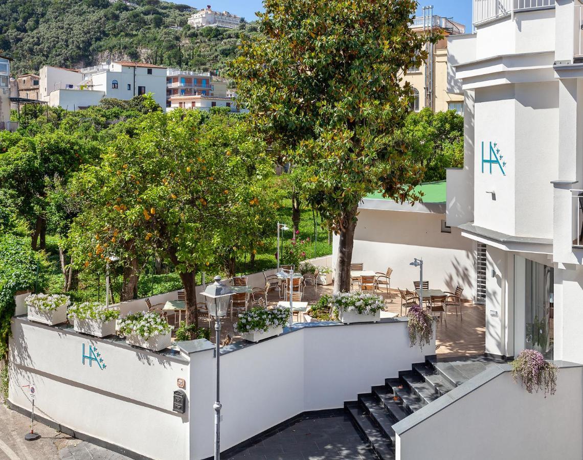 Hotel Angelina Sant'Agnello Exterior foto