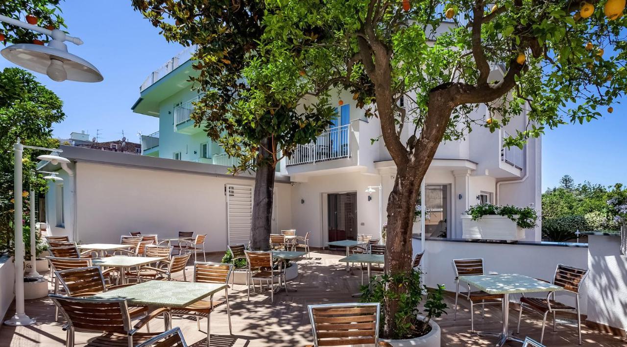 Hotel Angelina Sant'Agnello Exterior foto